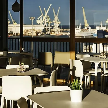 Hotel Ibis Styles President 4*
