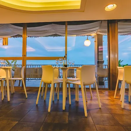 Hotell Ibis Styles President 4*