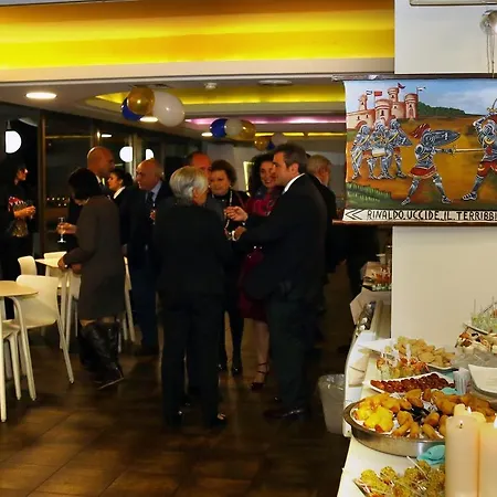 Hotell Ibis Styles President 4*