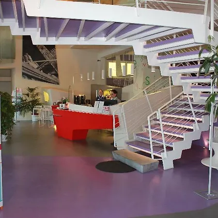Ξενοδοχείο Ibis Styles President 4*
